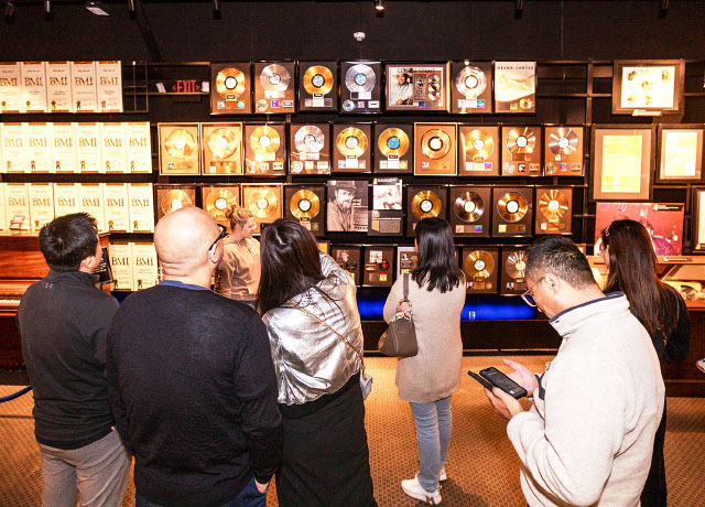 3-destination-concepts-inc-event-management-production-design-portfolio-program-spotlight-Music-City-9-vertical