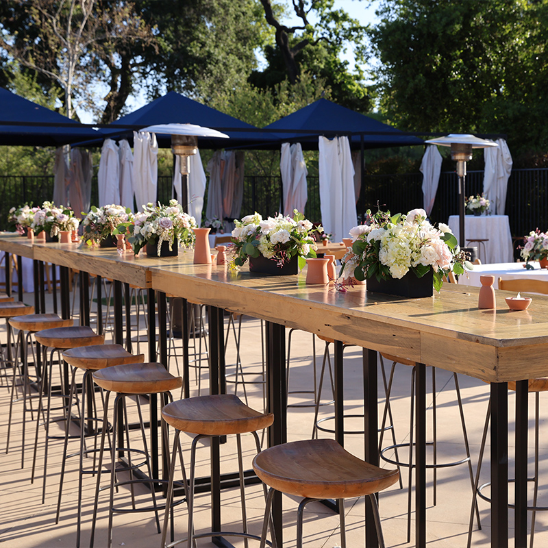 outdoor table setting